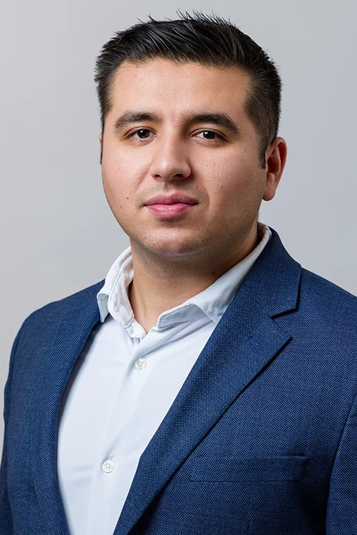 Saul Mateo Ruvalcaba headshot